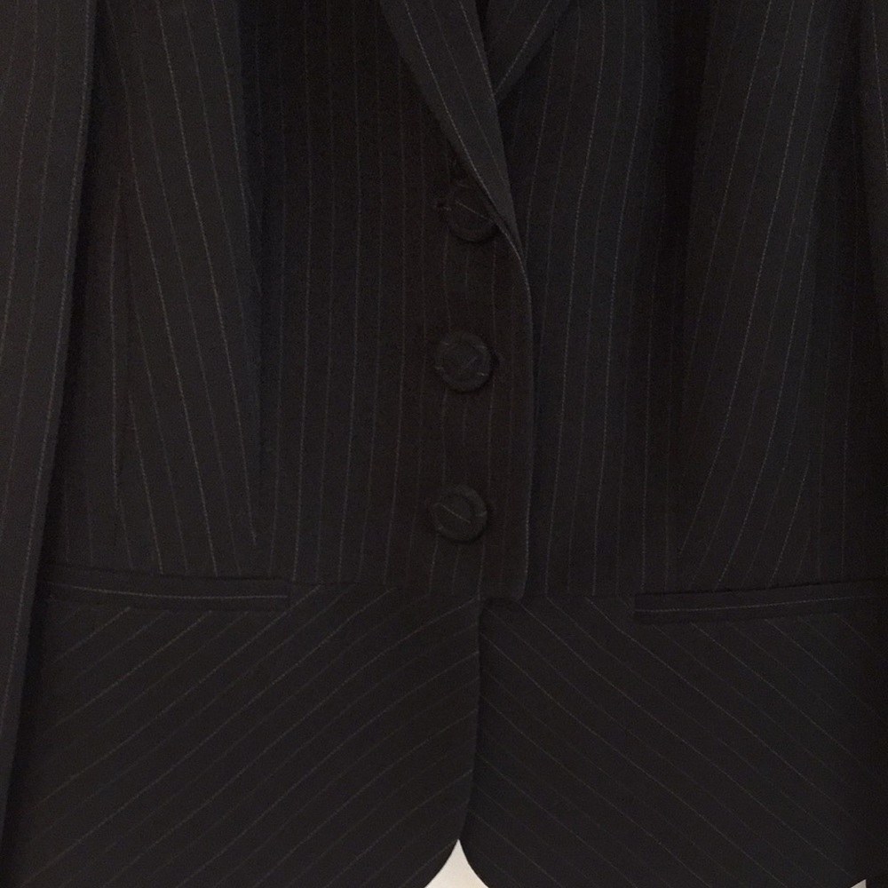 Loft Blazer - Picture 2 of 4